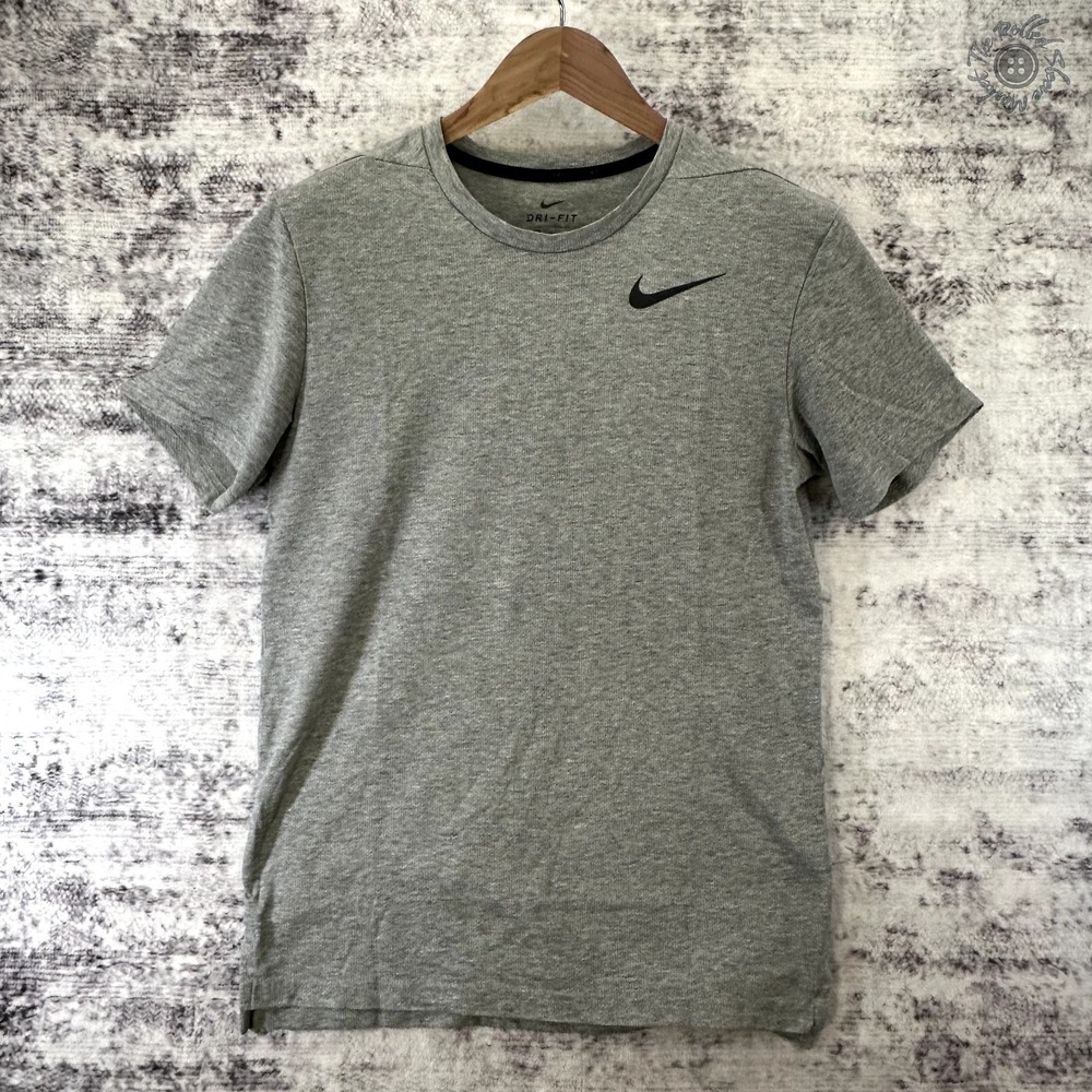 Nike Dri-Fit Breathable Grey Athletic‎ T Shirt - Men's Small